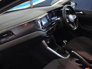 Volkswagen Polo hatch 1.0TSI Life manual - Image 16