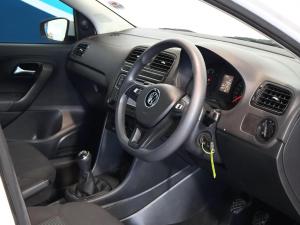 Volkswagen Polo Vivo hatch 1.4 Comfortline - Image 12