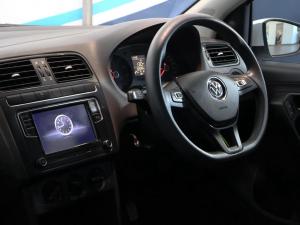 Volkswagen Polo Vivo hatch 1.4 Comfortline - Image 16