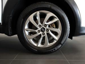 Hyundai Tucson 2.0 Premium - Image 16