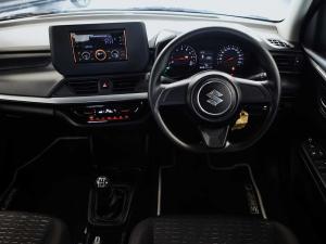 Suzuki Swift 1.2 GL - Image 12