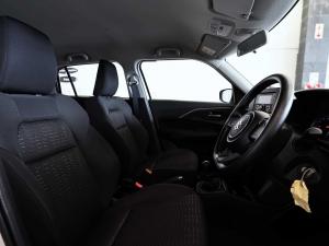 Suzuki Swift 1.2 GL - Image 9