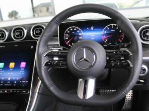 Mercedes-Benz C-Class C200 Avantgarde - Image 12