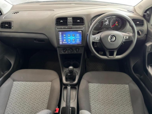 Volkswagen Polo Vivo hatch 1.4 Life - Image 7