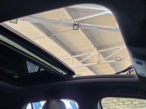 Volkswagen T-Roc 2.0TSI 4Motion R-Line - Image 5