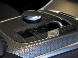 BMW 3 Series 330i M Sport - Image 23
