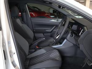 Volkswagen Polo hatch 1.0TSI R-Line - Image 15