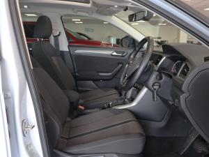 Volkswagen T-Roc 2.0TSI 140kW 4Motion Design - Image 23
