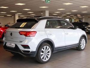 Volkswagen T-Roc 2.0TSI 140kW 4Motion Design - Image 7