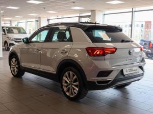 Volkswagen T-Roc 2.0TSI 140kW 4Motion Design - Image 9
