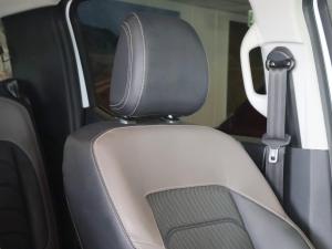 Volkswagen Amarok 2.0BiTDI double cab Style 4Motion - Image 21