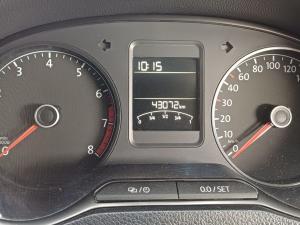 Volkswagen Polo Vivo hatch 1.4 Comfortline - Image 19