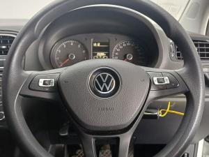 Volkswagen Polo Vivo hatch 1.4 Comfortline - Image 12