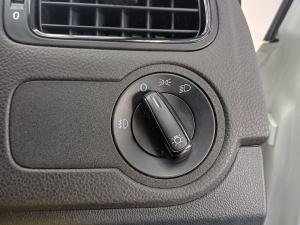 Volkswagen Polo Vivo hatch 1.4 Comfortline - Image 14