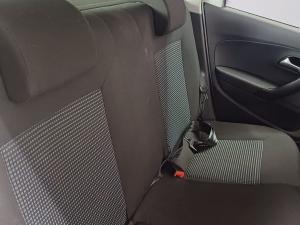 Volkswagen Polo Vivo hatch 1.4 Comfortline - Image 17