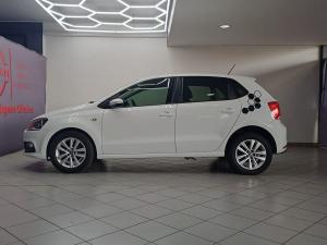 Volkswagen Polo Vivo hatch 1.4 Comfortline - Image 5