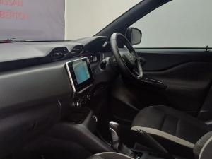 Nissan Magnite 1.0 Turbo Acenta Kuro auto - Image 12