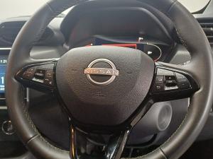 Nissan Magnite 1.0 Turbo Acenta Kuro auto - Image 9