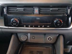 Nissan Qashqai 1.3T Acenta - Image 13