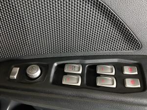 Mahindra XUV300 1.5TD W6 - Image 16