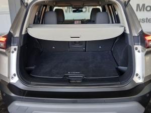 Nissan X-Trail 2.5 Acenta - Image 12