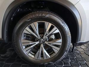Nissan X-Trail 2.5 Acenta - Image 6