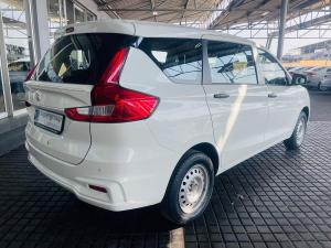 Suzuki Ertiga 1.5 GA - Image 7