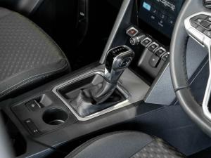 Volkswagen Amarok 2.0TDI double cab Life auto - Image 7