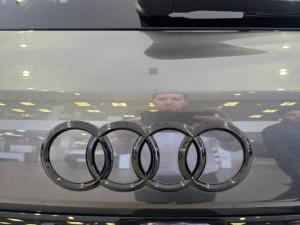 Audi Q7 45TDI quattro S line Competition Edition - Image 20