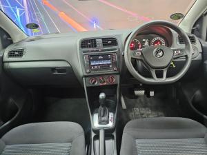 Volkswagen Polo Vivo hatch 1.6 Comfortline auto - Image 7