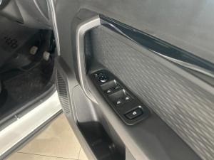 Renault Kiger 1.0 Turbo Intens - Image 6