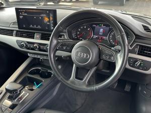 Audi A4 40TFSI S line - Image 17