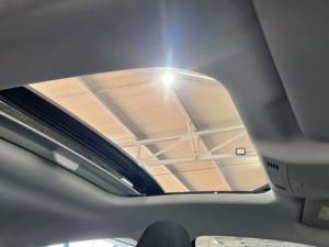 Volkswagen Polo hatch 1.0TSI Life manual - Image 5