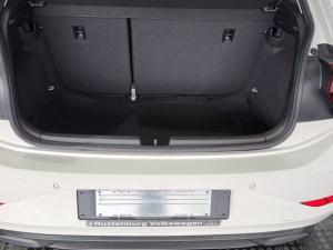 Volkswagen Polo hatch 1.0TSI Life manual - Image 8