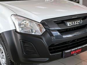 Isuzu D-Max Gen 6 250c single cab Fleetside - Image 9