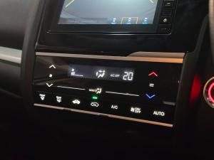 Honda WR-V 1.2 Elegance - Image 14