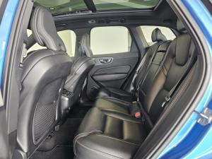 Volvo XC60 D4 AWD R-Design - Image 11