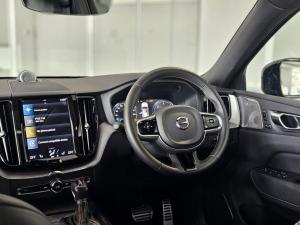 Volvo XC60 D4 AWD R-Design - Image 4