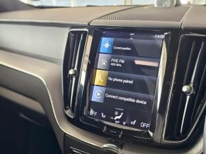 Volvo XC60 D4 AWD R-Design - Image 8