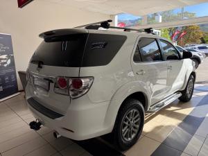 Toyota Fortuner 3.0D-4D Ltd edition auto - Image 2