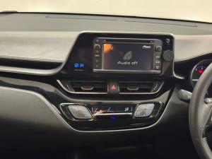 Toyota C-HR 1.2T - Image 12