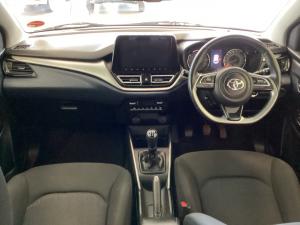 Toyota Starlet 1.5 XR manual - Image 6