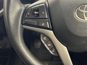 Toyota Vitz 1.0 XR manual - Image 9