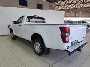 Isuzu D-Max 1.9TD single cab - Image 11
