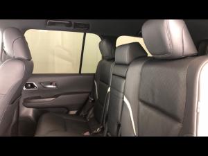 Toyota Land Cruiser 300 3.3D GR-Sport - Image 21