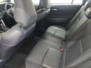 Toyota Corolla Cross 1.8 Hybrid XS - Image 8