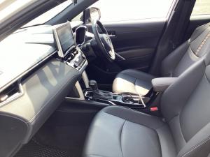 Toyota Corolla Cross 1.8 XS - Image 7