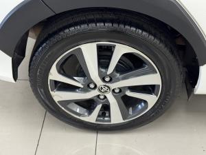Toyota Yaris 1.5 Cross - Image 17