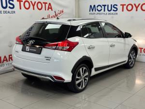 Toyota Yaris 1.5 Cross - Image 2