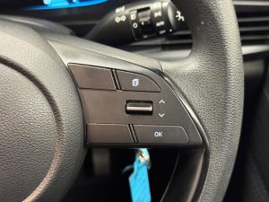 Hyundai i20 1.4 Motion auto - Image 10